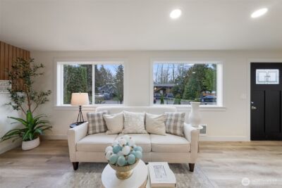8821 S D Street , Tacoma, WA 98444 - Photo 4