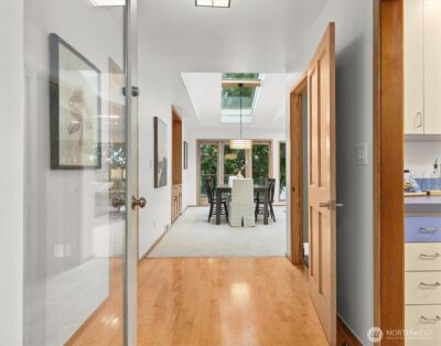 11904 Lakeside Avenue NE, Seattle, WA 98125 - Photo 3