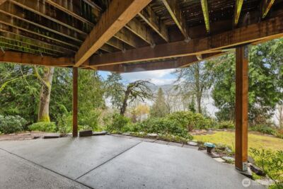 11904 Lakeside Avenue NE, Seattle, WA 98125 - Photo 35