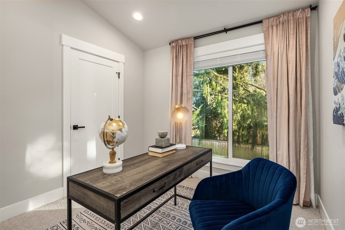 10931 NE 133rd Street , Kirkland, WA 98034