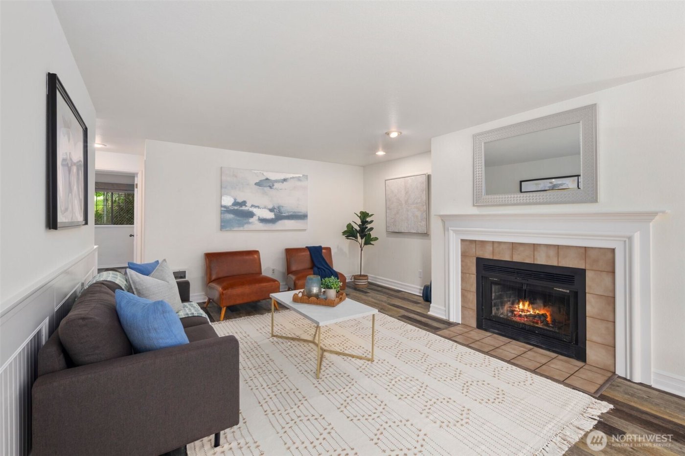 9920 NE 119th St #107, Kirkland, WA 98034