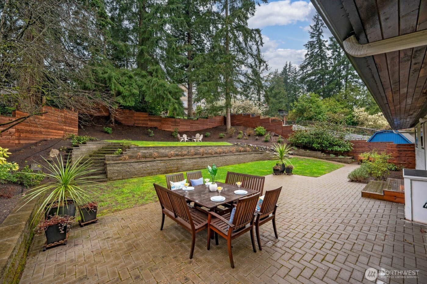 13525 4th Avenue NE, Seattle, WA 98125