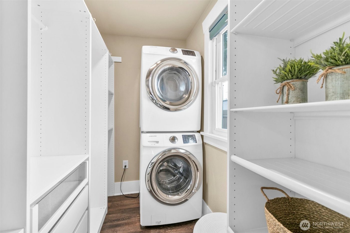 1203 N 2nd Street , Renton, WA 98057