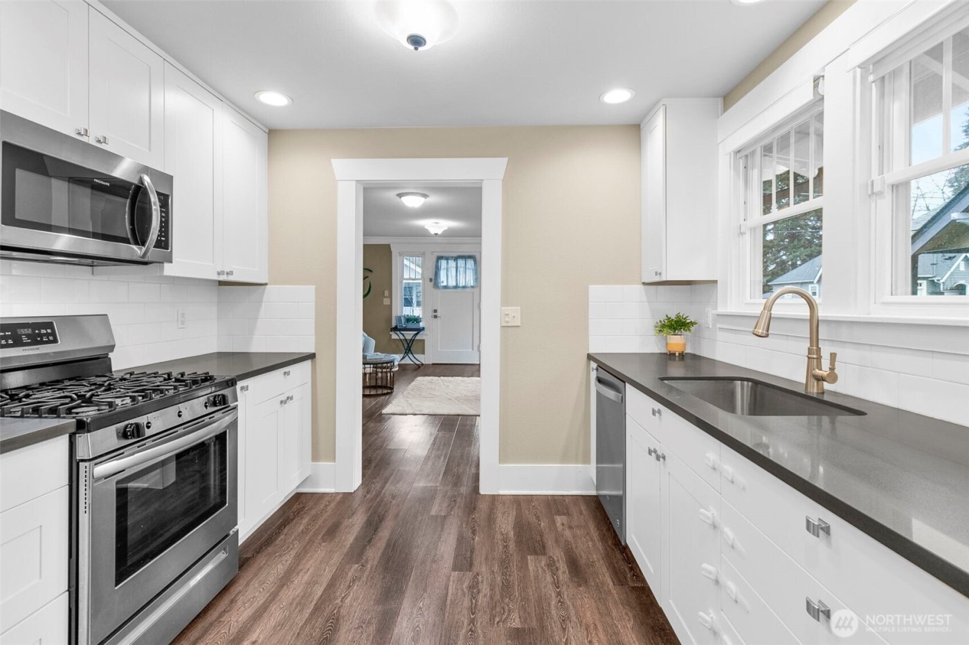 1203 N 2nd Street , Renton, WA 98057