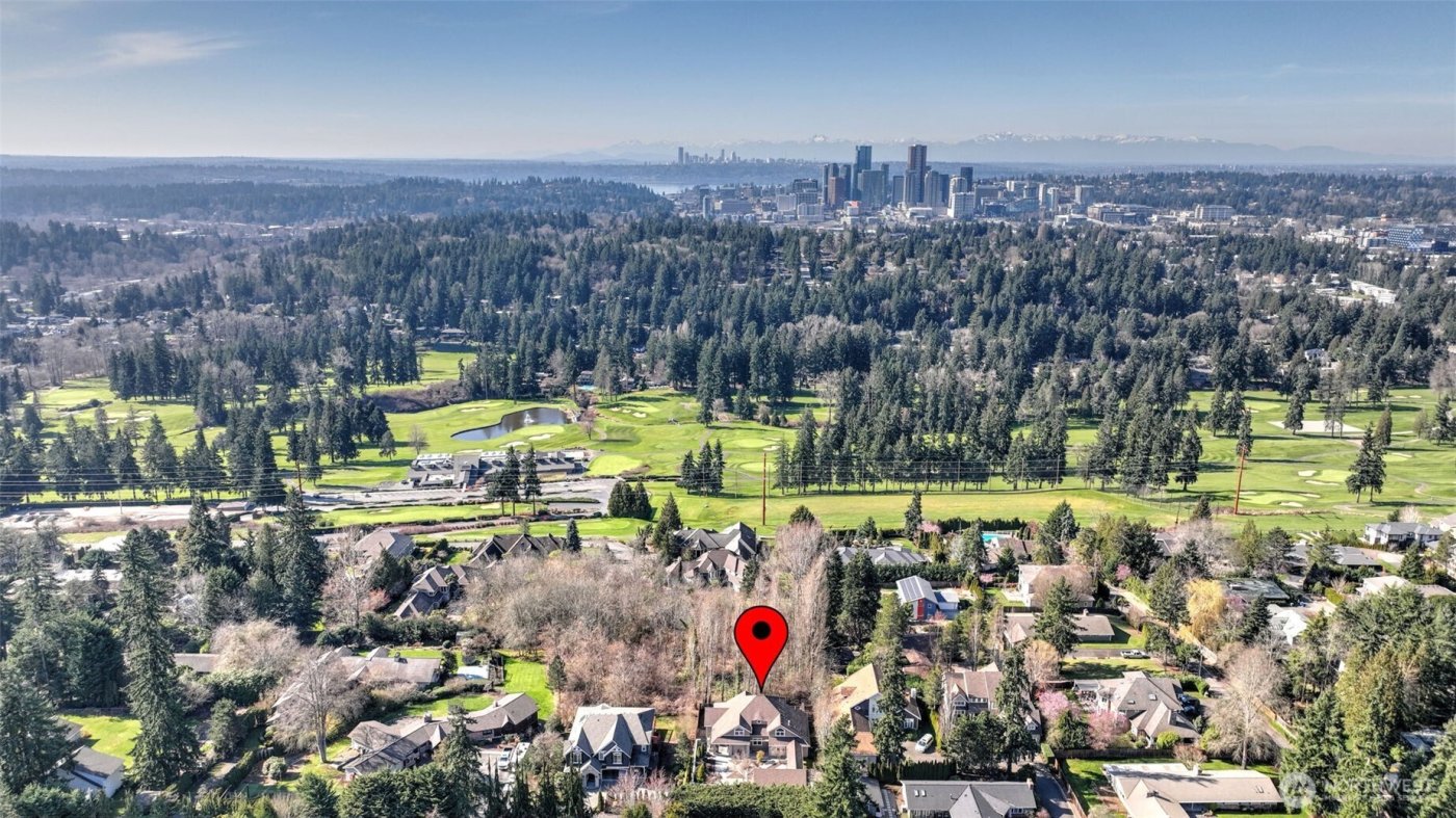 13730 Main Street , Bellevue, WA 98005