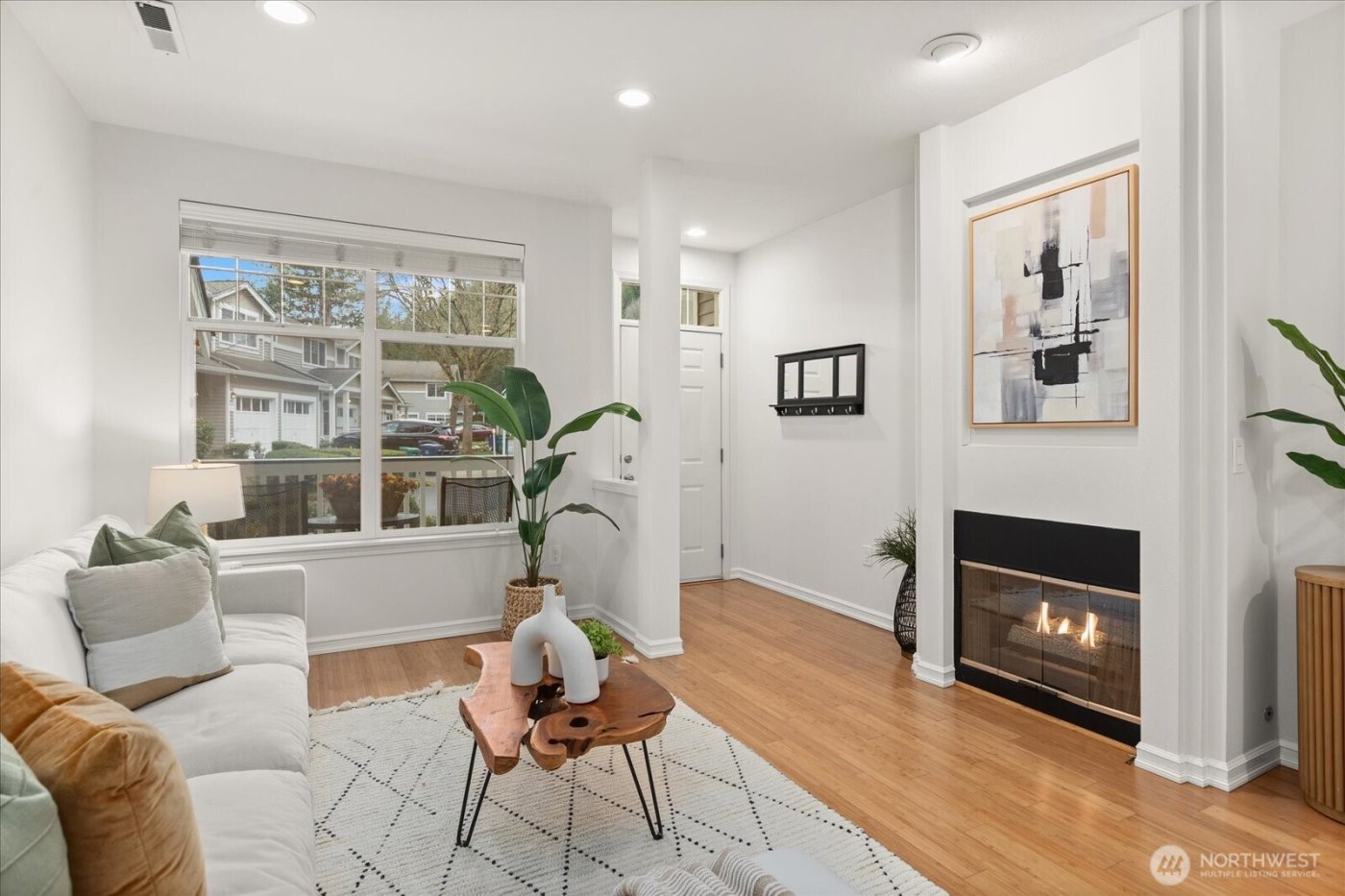 9634 179th Place NE #2, Redmond, WA 98052