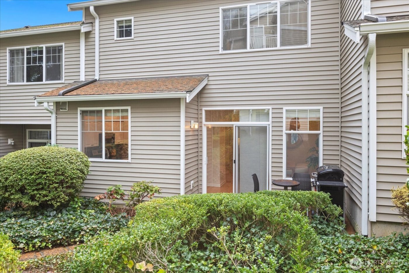 9634 179th Place NE #2, Redmond, WA 98052