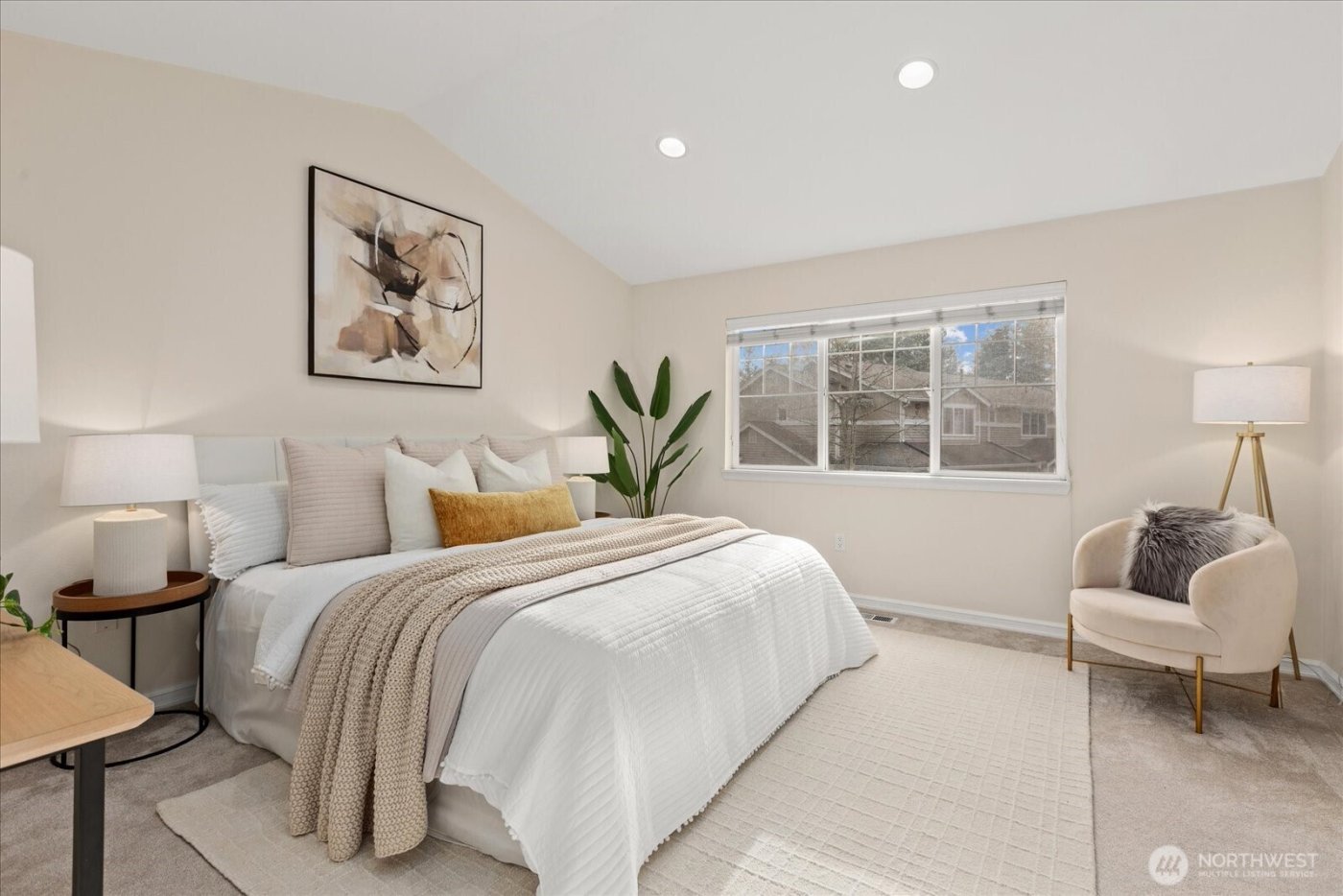 9634 179th Place NE #2, Redmond, WA 98052