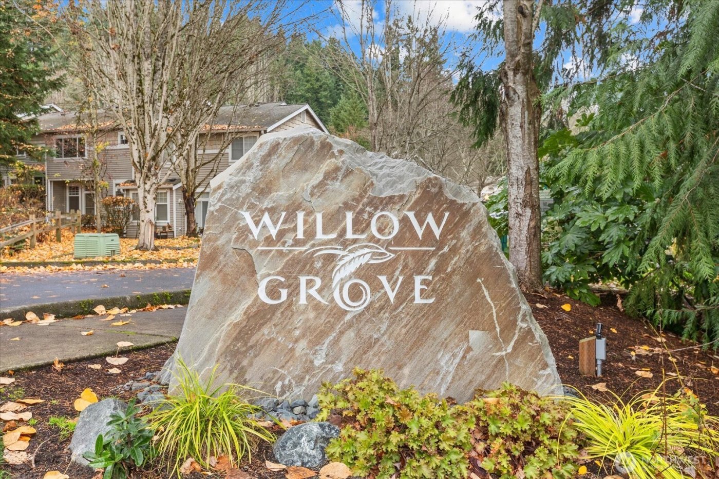 9634 179th Place NE #2, Redmond, WA 98052