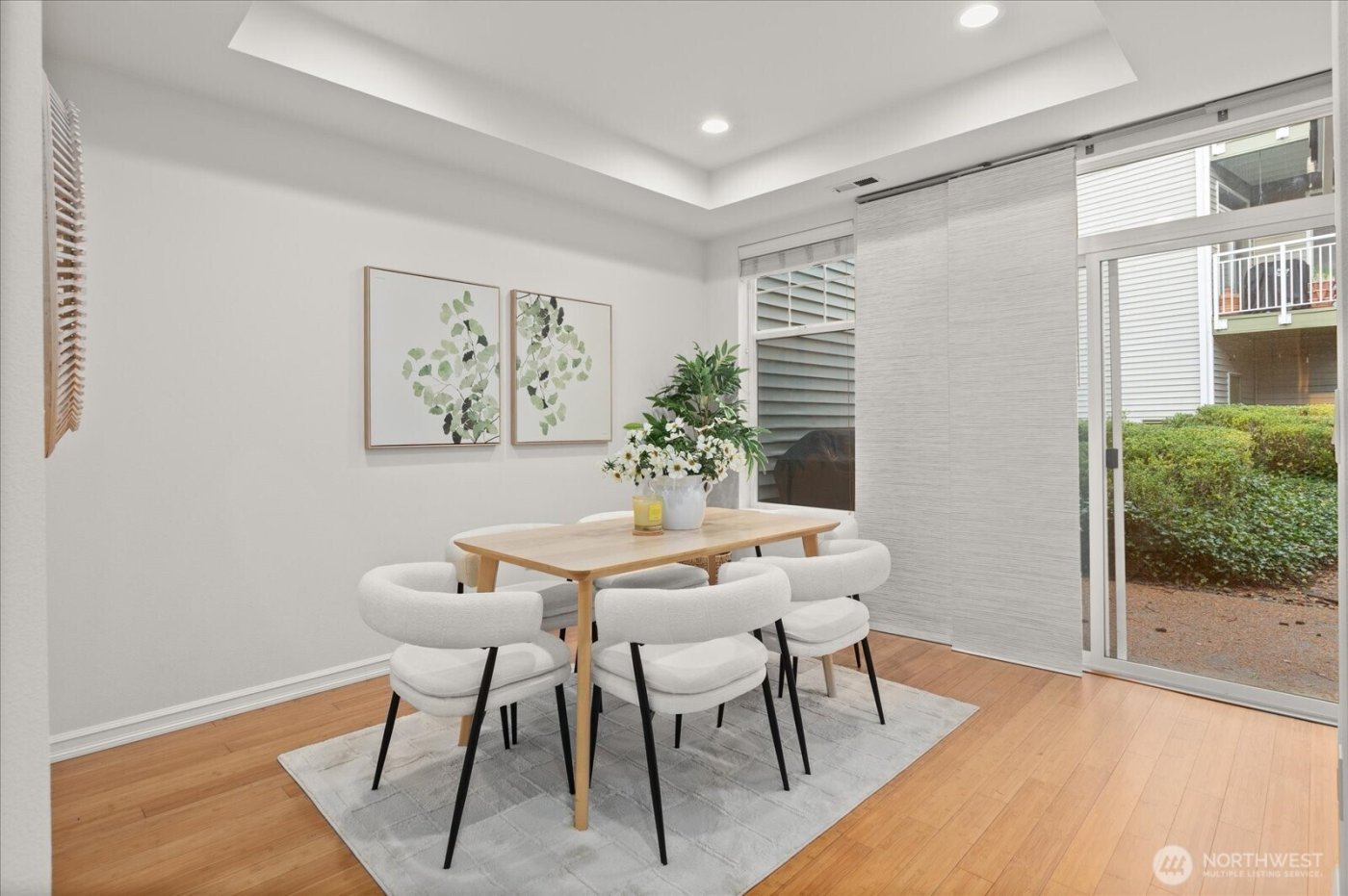 9634 179th Place NE #2, Redmond, WA 98052