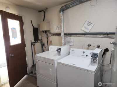 402 Laurel Street , Port Angeles, WA 98362 - Photo 10