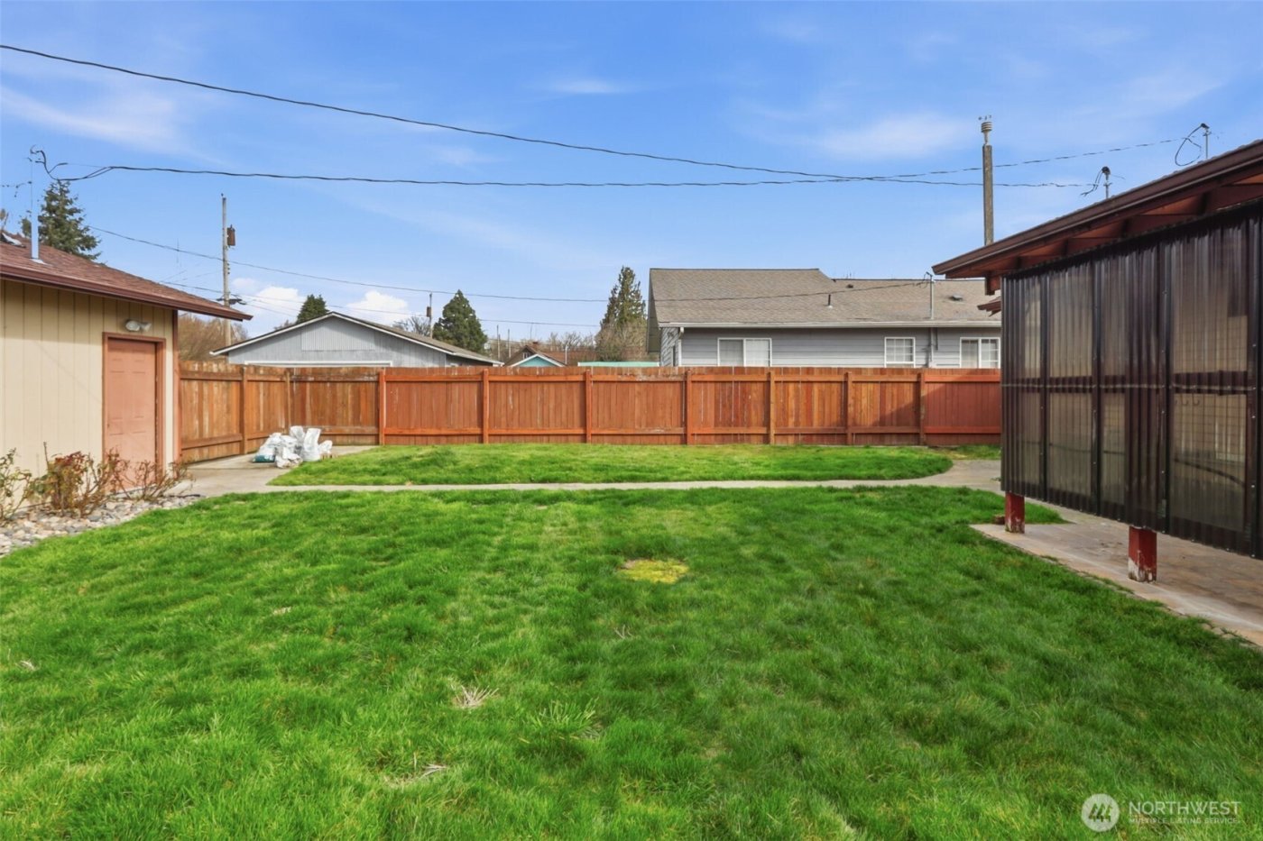 607 21st ave , Longview, WA 98632