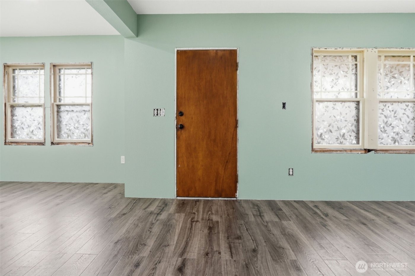 607 21st ave , Longview, WA 98632