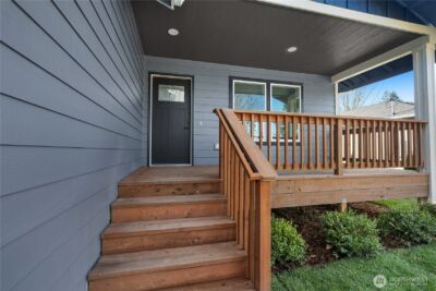 447 Chestnut Street , Shelton, WA 98584 - Photo 2
