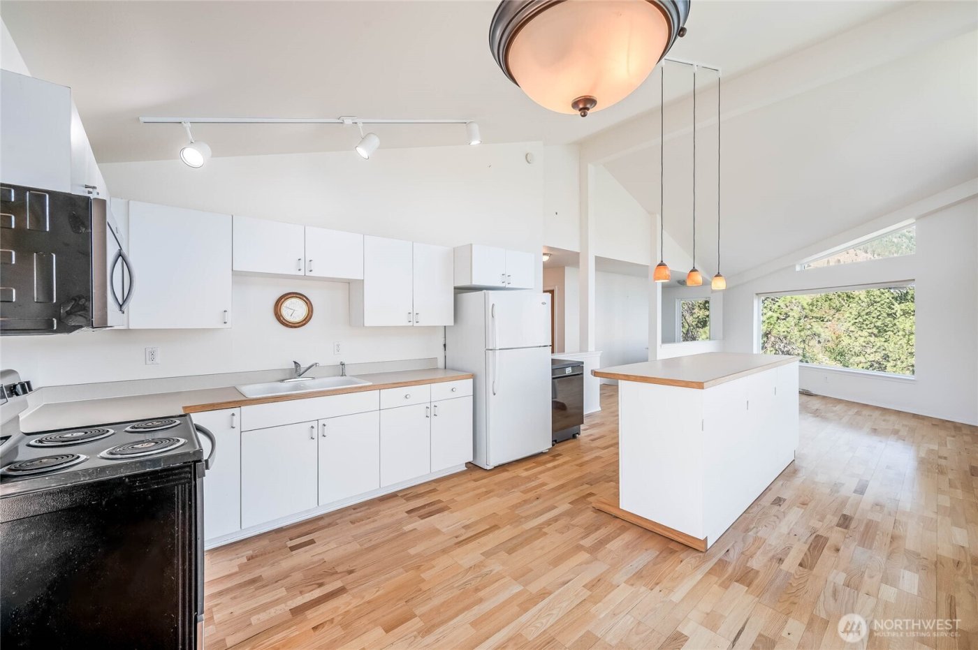 20000 S Lakeshore Road , Chelan, WA 98816-9261