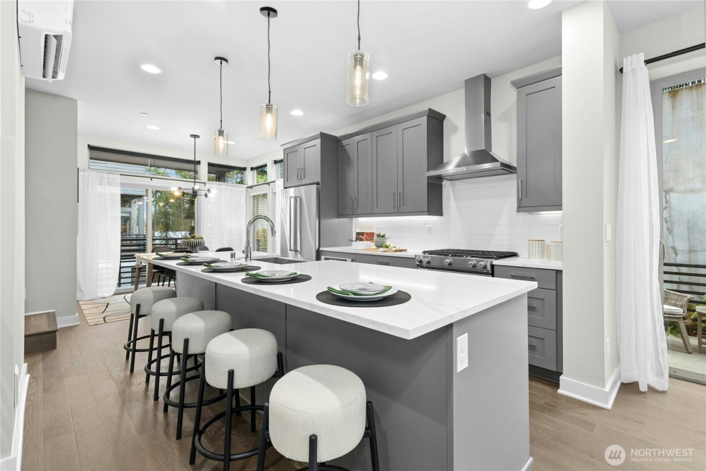 11416 117th Lane NE #E004, Kirkland, WA 98034