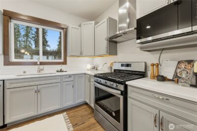 18407 Hawksview Drive , Arlington, WA 98223 - Photo 6