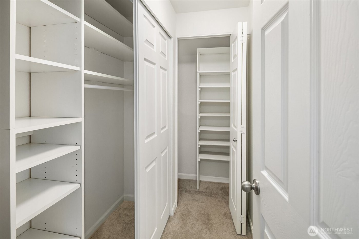 11114 NE 125th Lane #G227, Kirkland, WA 98034