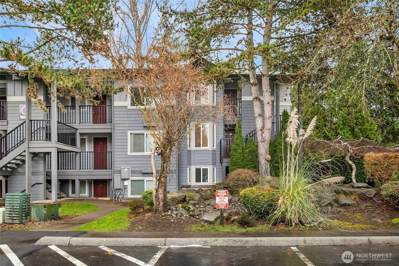 11114 NE 125th Lane #G227, Kirkland, WA 98034