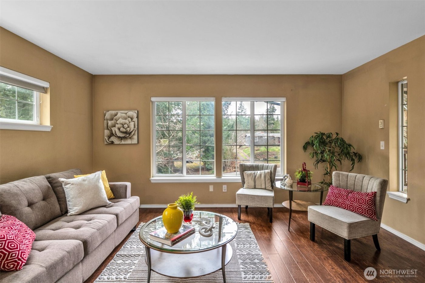 521 NE Matthew Drive , Belfair, WA 98528