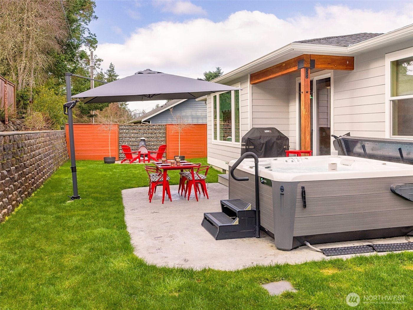 1934 W 8th Street , Port Angeles, WA 98363