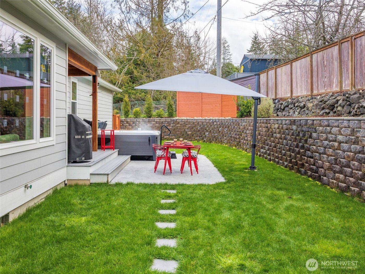 1934 W 8th Street , Port Angeles, WA 98363