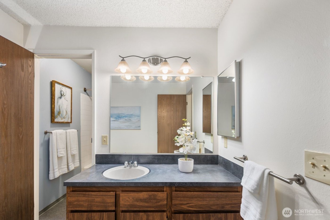 13741 15th Avenue NE #C3, Seattle, WA 98125