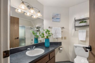 13741 15th Avenue NE #C3, Seattle, WA 98125 - Photo 23