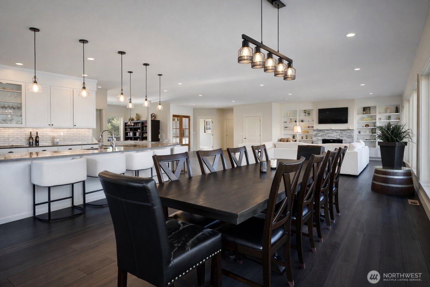 149 Clos Chevalle Road , Chelan, WA 98816