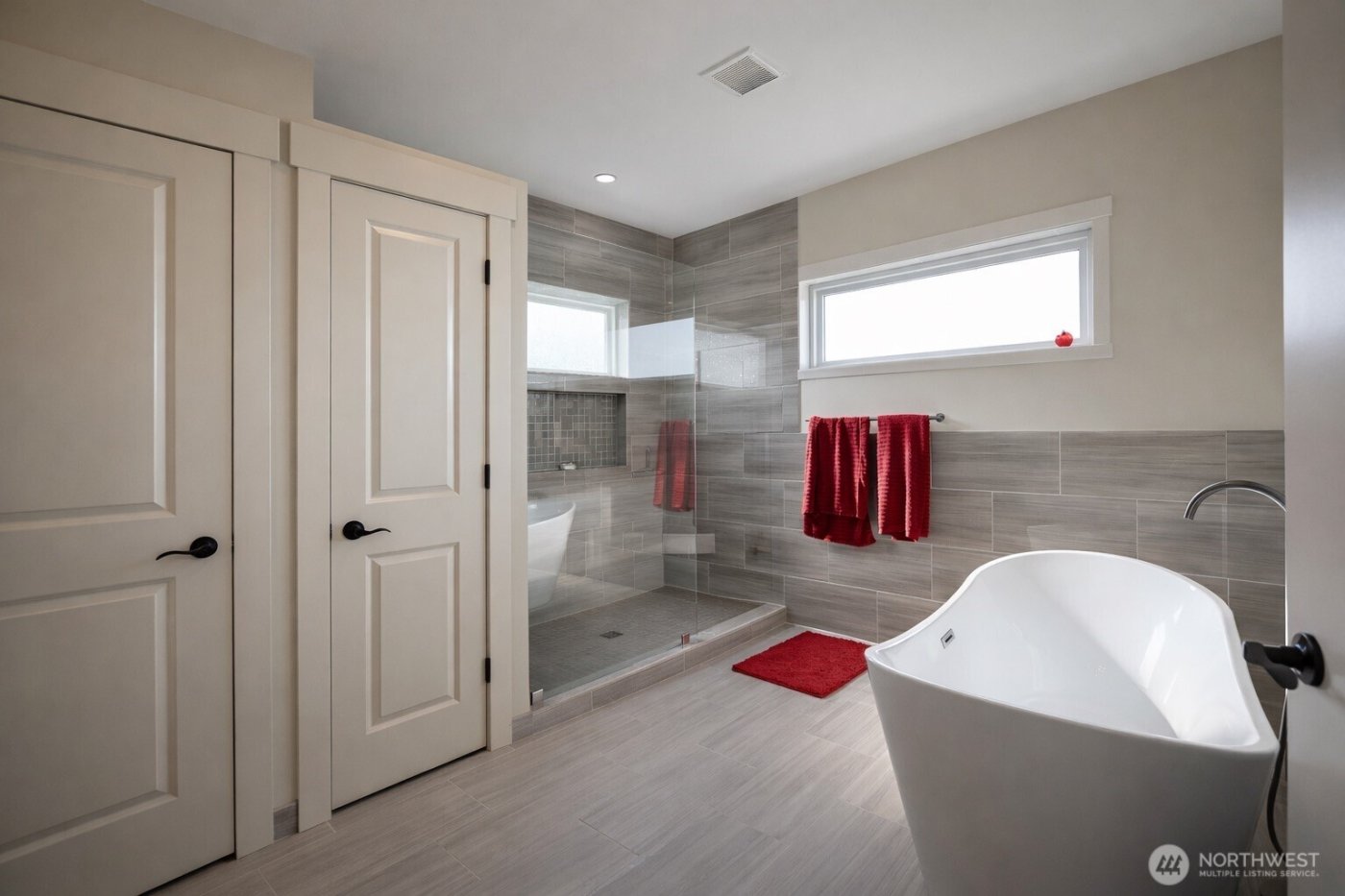 149 Clos Chevalle Road , Chelan, WA 98816