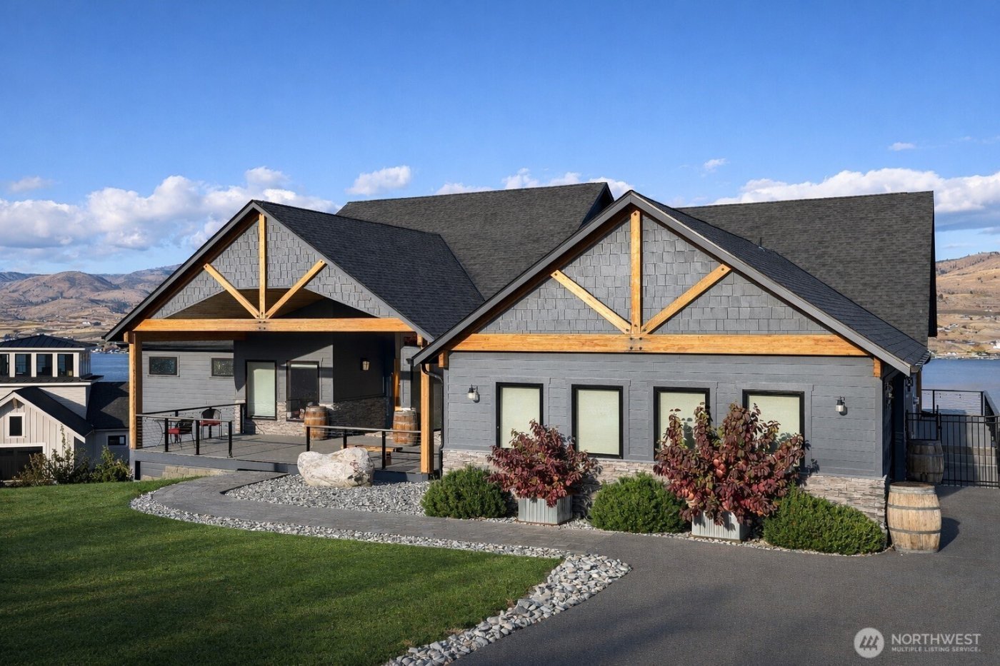 149 Clos Chevalle Road , Chelan, WA 98816