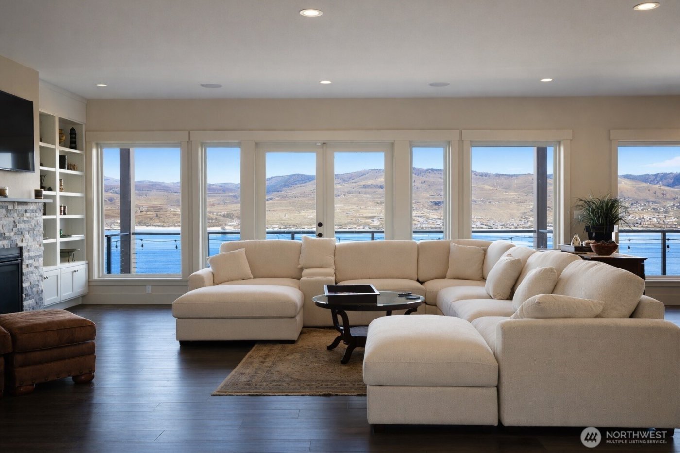 149 Clos Chevalle Road , Chelan, WA 98816