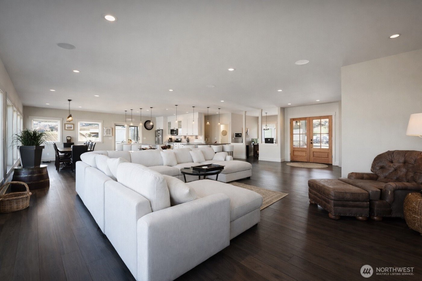 149 Clos Chevalle Road , Chelan, WA 98816