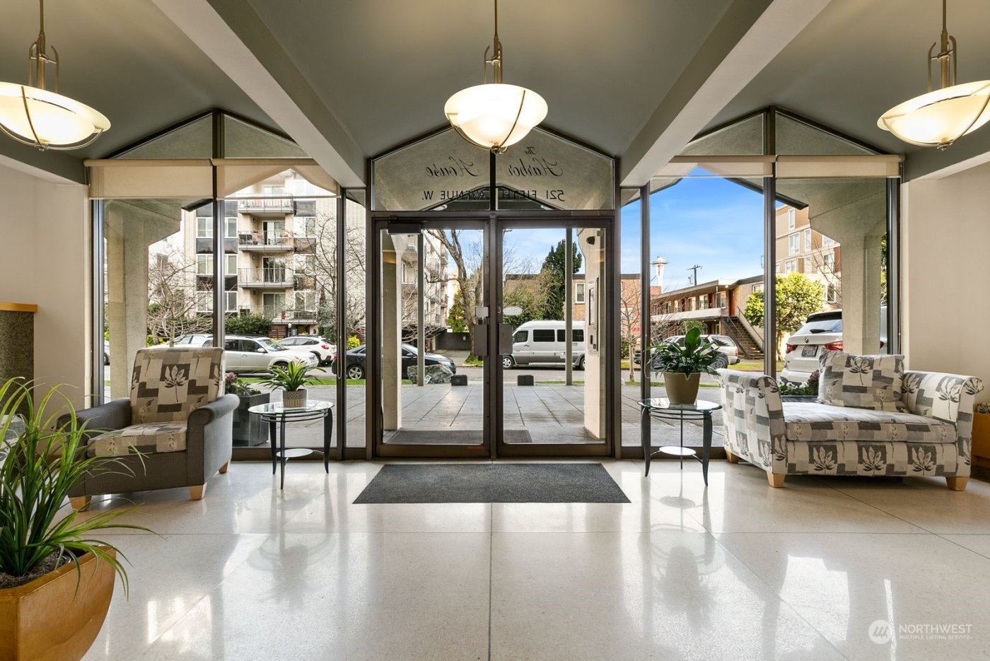 521 5th Avenue W #103, Seattle, WA 98119