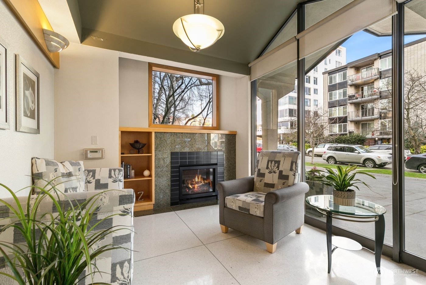 521 5th Avenue W #103, Seattle, WA 98119