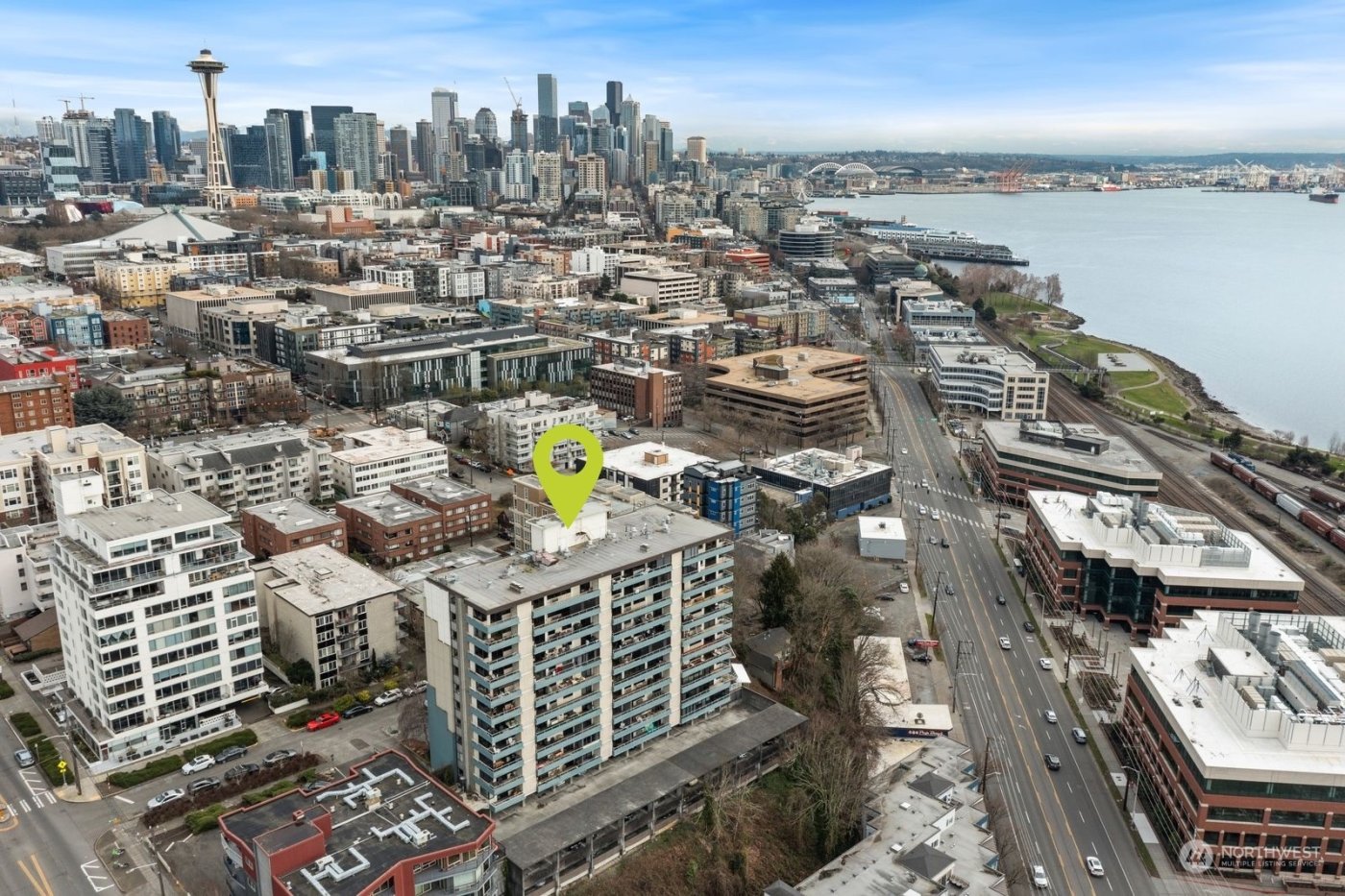 521 5th Avenue W #103, Seattle, WA 98119