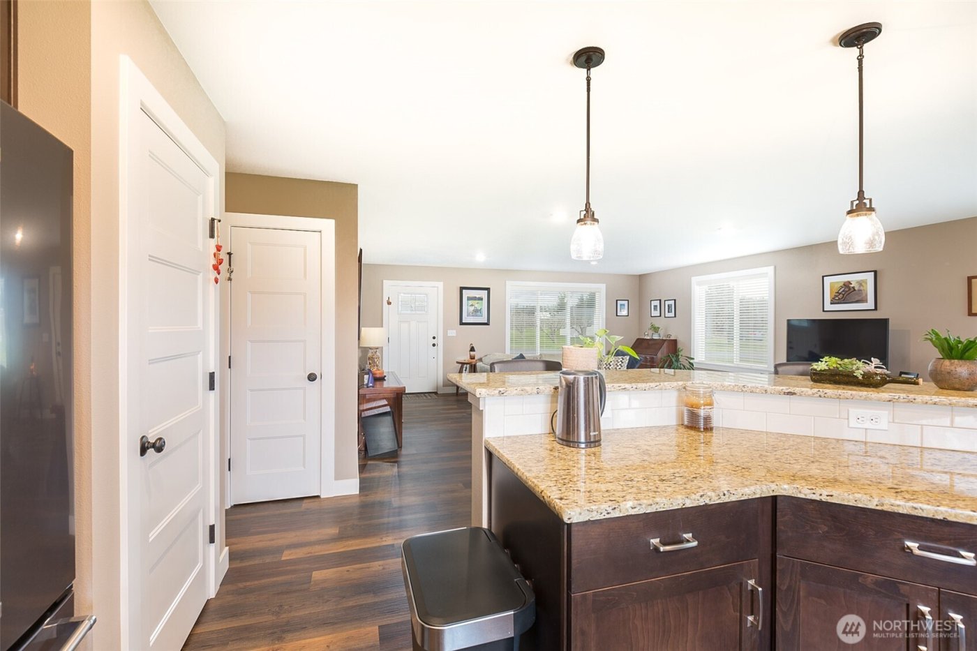 41 Victoria View Street , Sequim, WA 98382