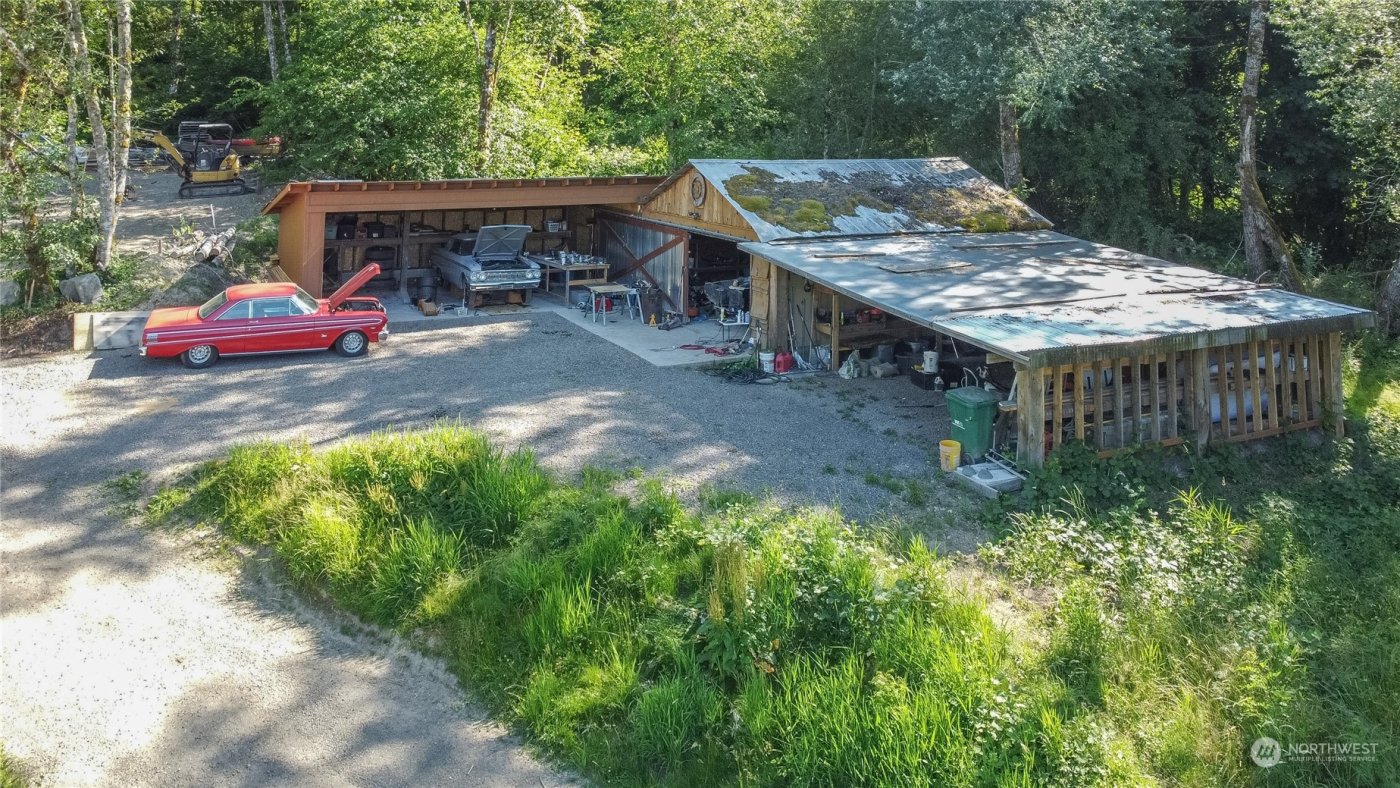 305 NE Waaga Way , Bremerton, WA 98311