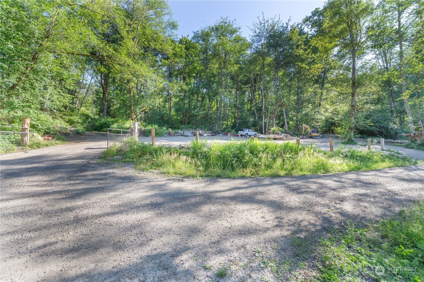 305 NE Waaga Way , Bremerton, WA 98311