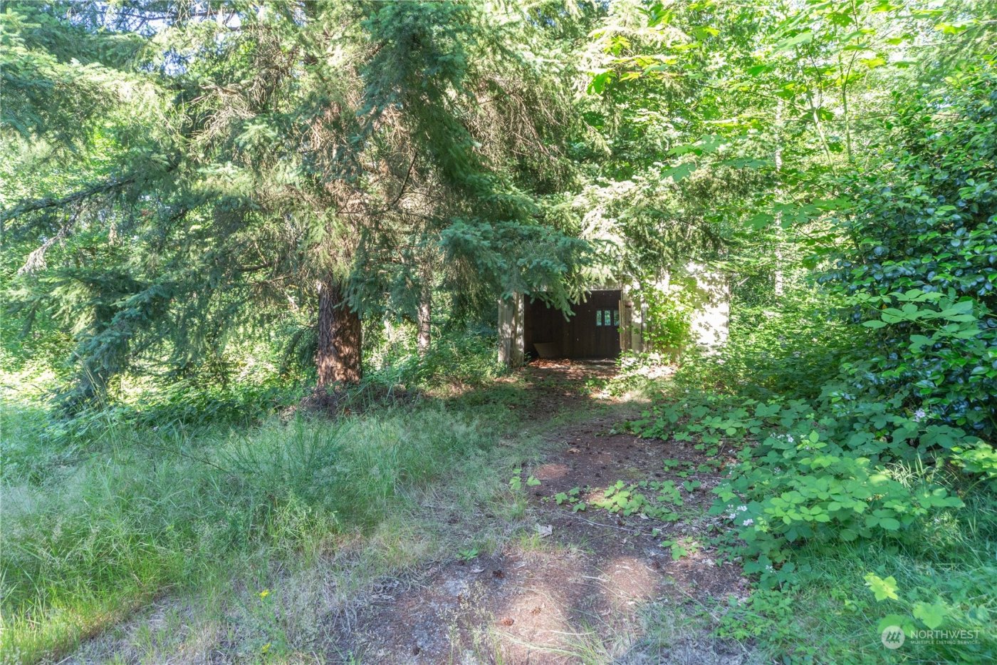 305 NE Waaga Way , Bremerton, WA 98311