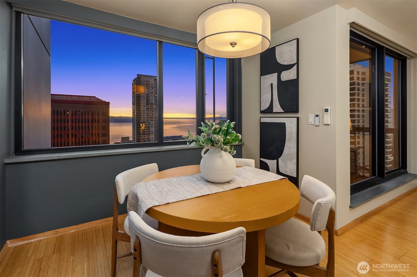 2100 3rd Avenue #1703, Seattle, WA 98121