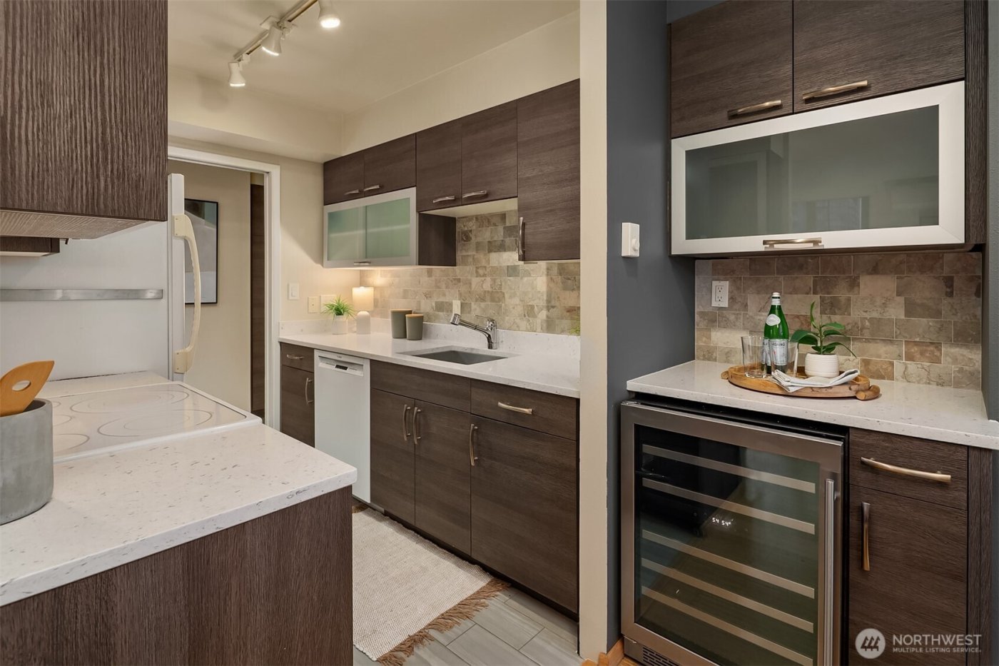 2100 3rd Avenue #1703, Seattle, WA 98121