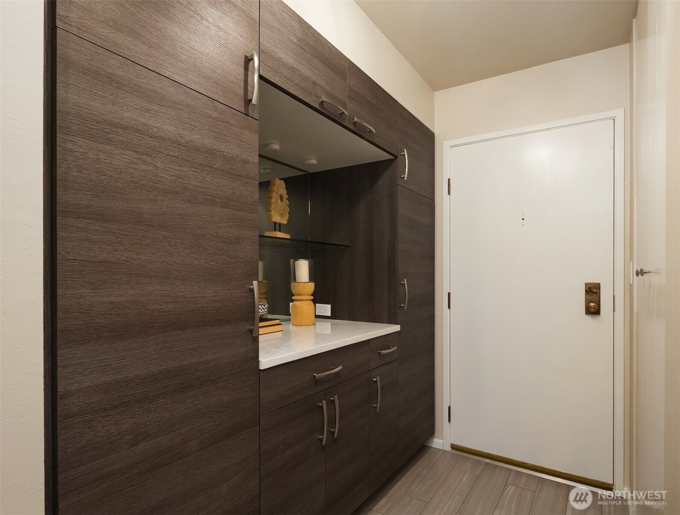 2100 3rd Avenue #1703, Seattle, WA 98121