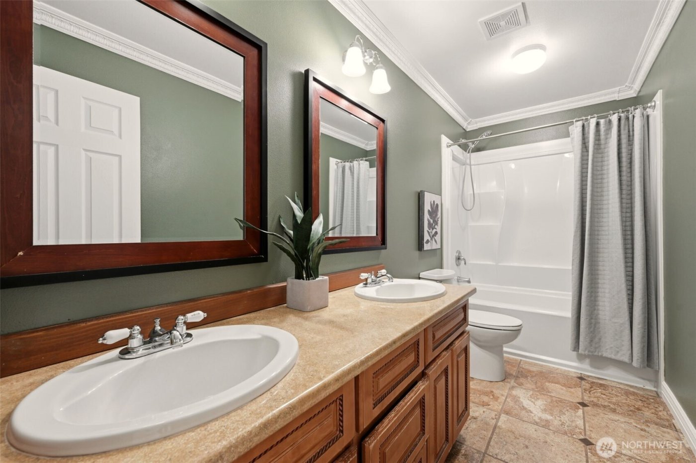 2839 Hyland Street , Dupont, WA 98327-8728