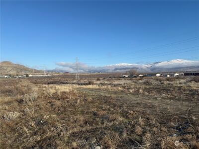 7 Stampede Business Park , Omak, WA 98841 - Photo 6