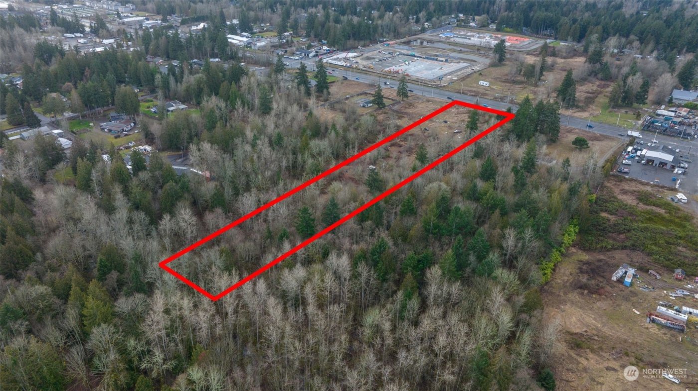 13305 Canyon Road E, Puyallup, WA 98373-5193