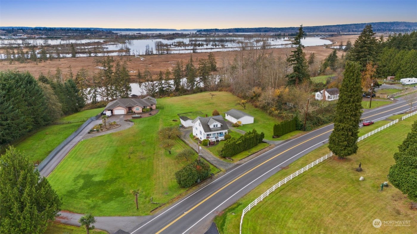 3108 Sunnyside Boulevard , Marysville, WA 98270