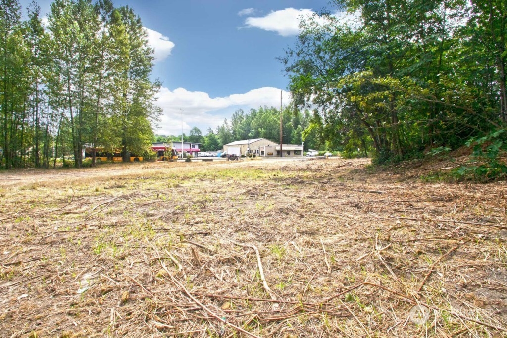 26505 Pacific Highway S, Des Moines, WA 98198