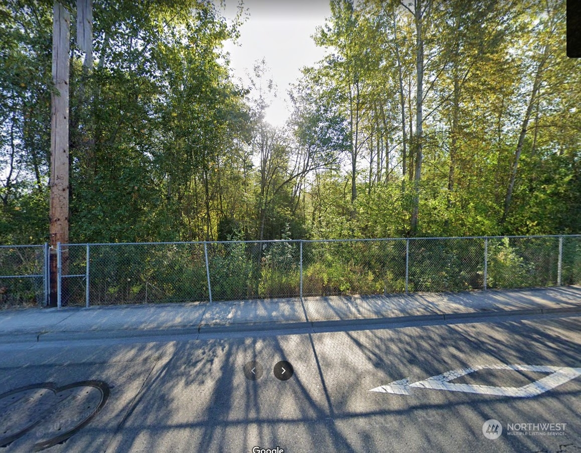 26505 Pacific Highway S, Des Moines, WA 98198