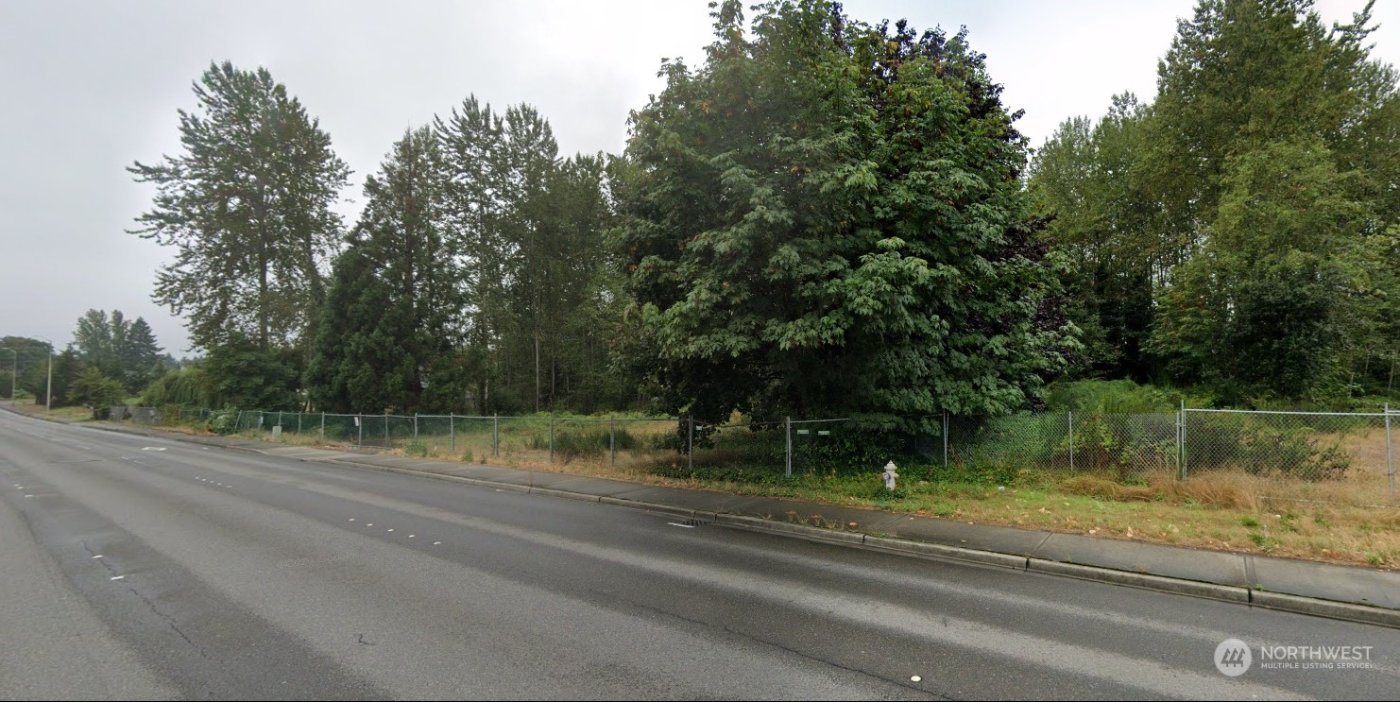 26505 Pacific Highway S, Des Moines, WA 98198